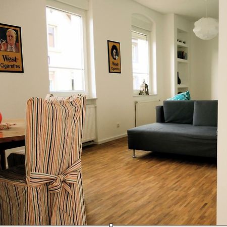 Modernes Apartment - Neustadt/Weinstrasse Stadt Neustadt an der Weinstraße Esterno foto