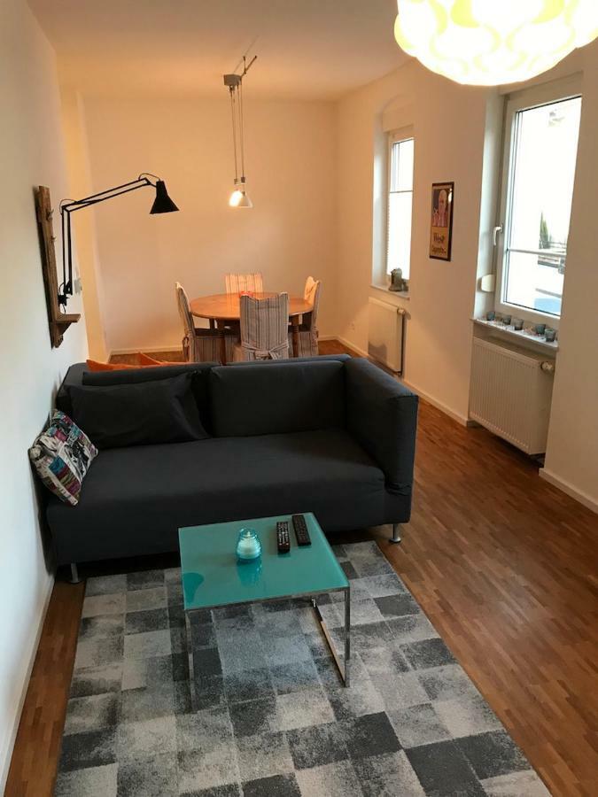 Modernes Apartment - Neustadt/Weinstrasse Stadt Neustadt an der Weinstraße Esterno foto