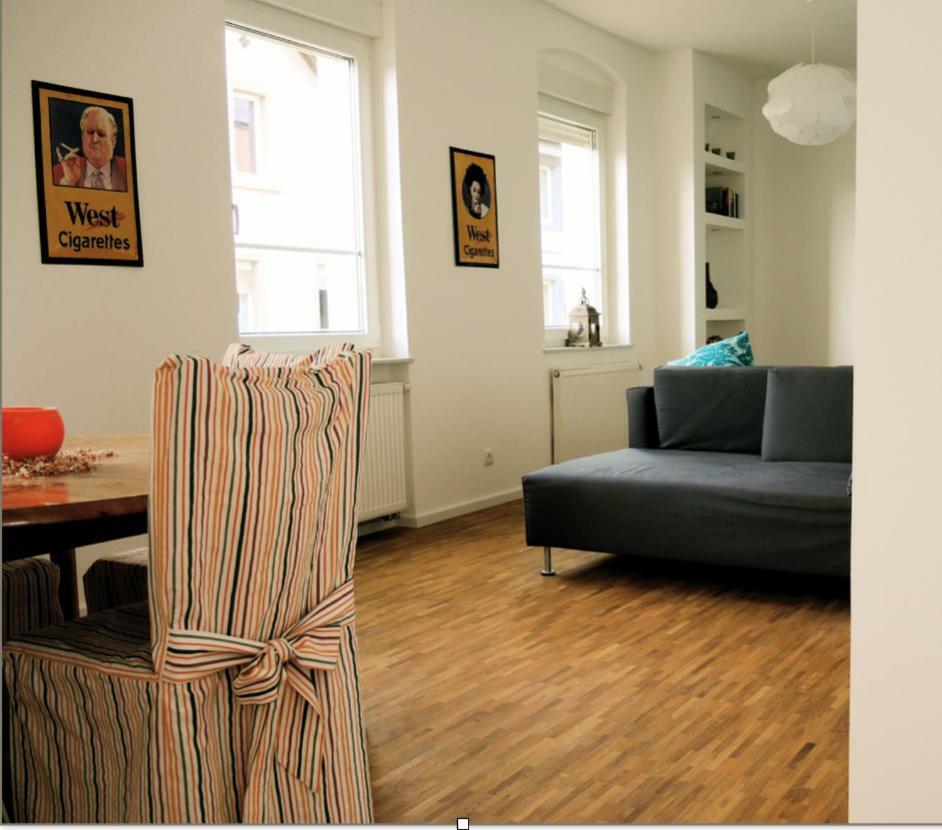 Modernes Apartment - Neustadt/Weinstrasse Stadt Neustadt an der Weinstraße Esterno foto
